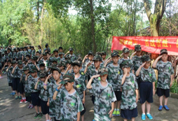 安徽軍事冬令營教會(huì)了孩子什么？