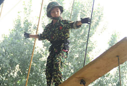 北京軍事冬令營讓孩子體驗到不一樣的假期