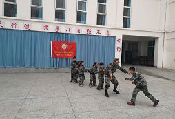 參加better軍事冬令營能夠鍛煉孩子的意志！