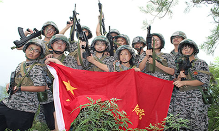 在北京軍訓(xùn)冬令營軍事演習(xí)的那些日子
