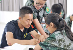 為什么讓孩子參加成都軍事冬令營？可培養(yǎng)責任心