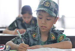 孩子能放心交給成都軍事冬令營嗎？