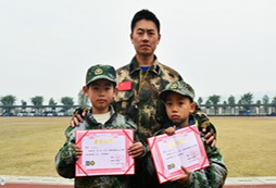 孩子在成都軍事冬令營(yíng)都會(huì)做什么？