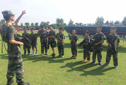成都軍事冬令營(yíng)適合多大的孩子？