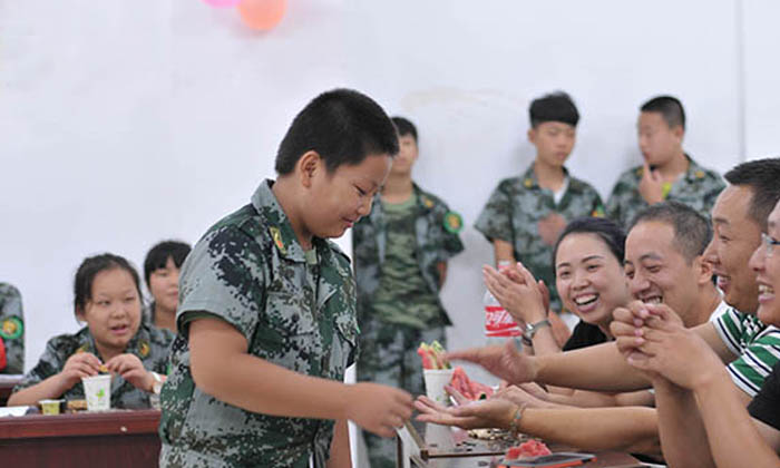 成都軍事冬令營(yíng)