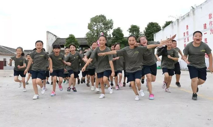 成都軍事冬令營服務(wù)