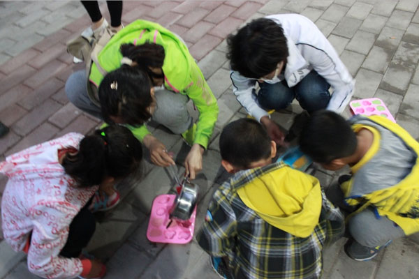 參加成長(zhǎng)快樂(lè)大本營(yíng)激發(fā)孩子學(xué)習(xí)潛力