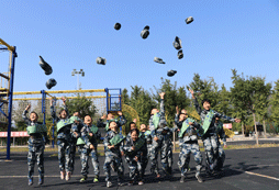 參加德戎軍事冬令營讓孩子蛻變成長！