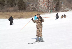為何在放假季選擇了軍事營？