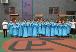 山東國(guó)學(xué)冬令營(yíng)讓孩子在游戲中成長(zhǎng)