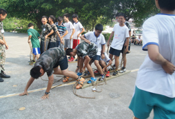 可以放心讓孩子參加軍事冬令營嗎？