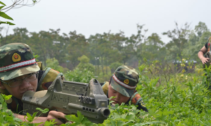 廣州青少年軍事訓(xùn)練營(yíng).jpg