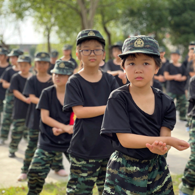 杭州軍事冬令營(yíng)有哪些優(yōu)勢(shì)？