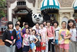 香港游學冬令營在假期培養(yǎng)優(yōu)秀的商業(yè)領(lǐng)袖精英人才！