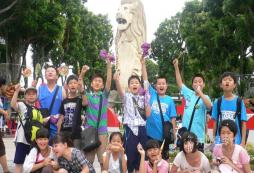 香港是個青少年培養(yǎng)素質(zhì)的好地方！