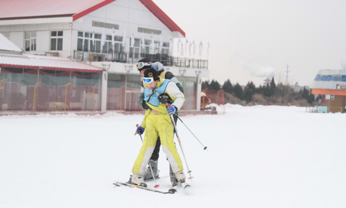 滑雪冬令營