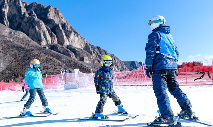 滑雪冬令營在哪里
