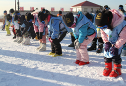  這個冬天，滑雪冬令營圓孩子們一個冰雪童話夢！