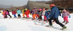 滑雪冬令營(yíng)分享雪具知識(shí)：滑雪鏡的選擇和使用