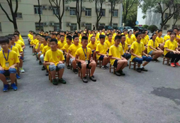 小孩子參加寒假軍訓活動后應(yīng)該注意飲食時間