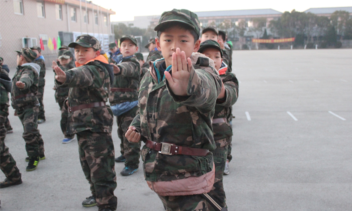 小學生軍事冬令營