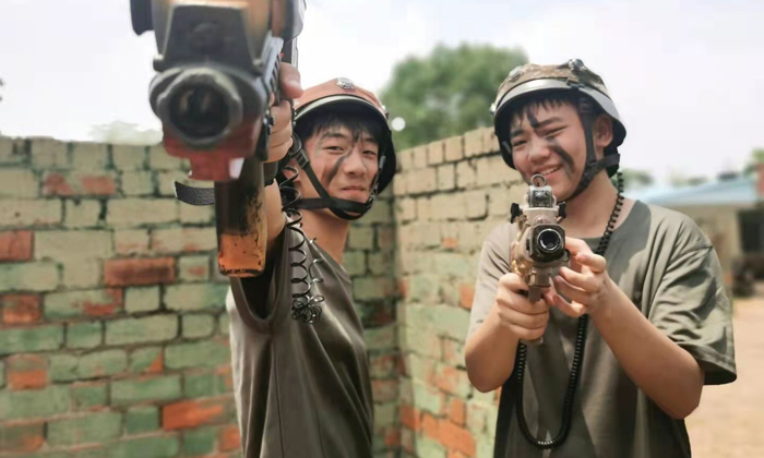 軍事冬令營報名費