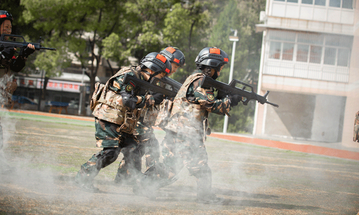 軍事冬令營報名費