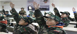 廣州軍事冬令營(yíng)行程有哪些拓展訓(xùn)練安排