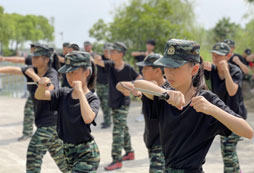 軍事冬令營報名有哪些選擇？