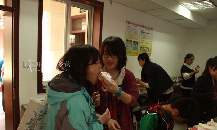 beaacb8e8a7ce32f20bd4d4ed78e522c.jpg