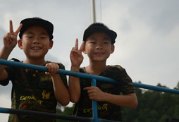 勵(lì)劍青春軍事冬令營(yíng)專家指出孩子們共性