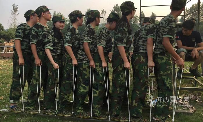 武漢投石黃埔7天軍事磨練冬令營