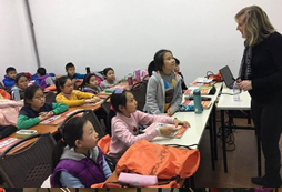 泡泡少兒外教英語課程提升我們的自信