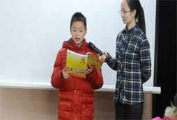 北京泡泡冬令營(yíng)老師希望家長(zhǎng)讓孩子知道你很愛(ài)他