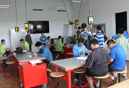 國內(nèi)冬令營的教學(xué)方式分享