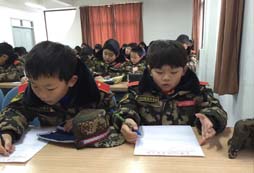 讓孩子在生存冬令營盡情的成長吧
