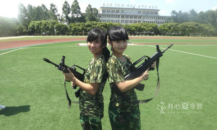 深圳軍事冬令營(yíng)
