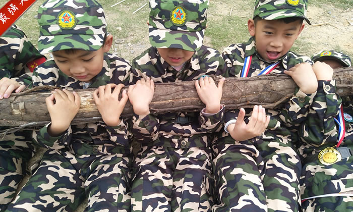 深圳中小學(xué)生冬令營(yíng)