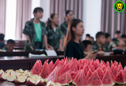 成都軍事訓(xùn)練冬令營鍛煉孩子注重細(xì)節(jié)，養(yǎng)成良好習(xí)慣