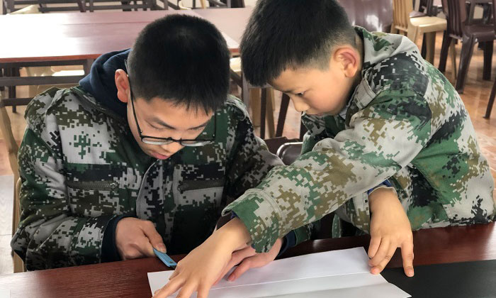 四川軍事冬令營(yíng)報(bào)名費(fèi)用