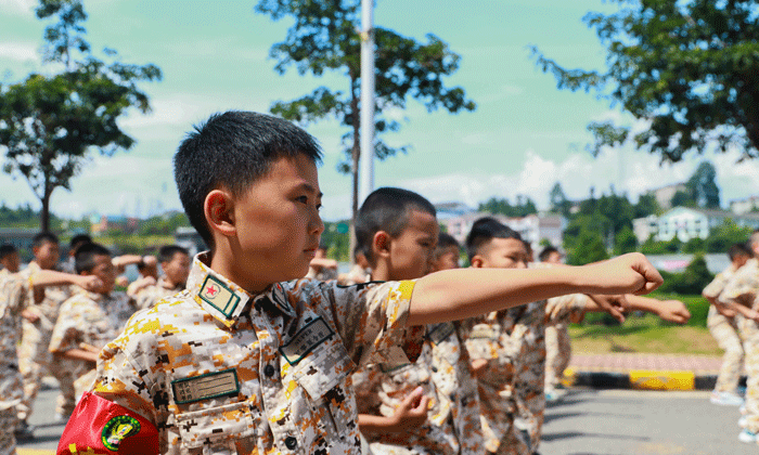 四川軍事冬令營哪家好