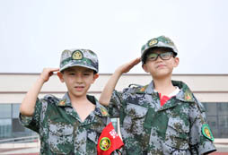 成都寒假軍事營如何幫助孩子糾正壞習(xí)慣