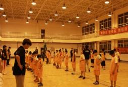  體育冬令營的訓練特色是什么？