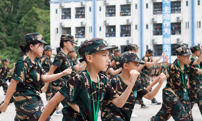 學習軍體拳