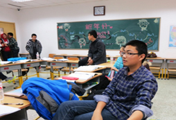 武漢新東方冬令營談提高英語寫作能力要注意什么