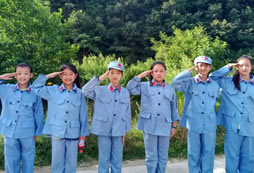 武漢軍事冬令營(yíng)帶你體驗(yàn)軍旅生活！