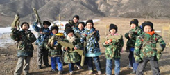 武漢軍訓冬令營激發(fā)孩子勇于表現(xiàn)自己的自信