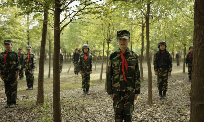 在西點(diǎn)軍事冬令營(yíng)中獲得心靈上的蛻變