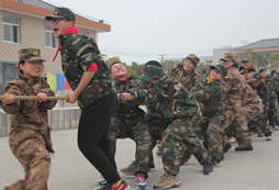 上海西點軍事讓孩子學會權(quán)衡互相間的爭執(zhí)