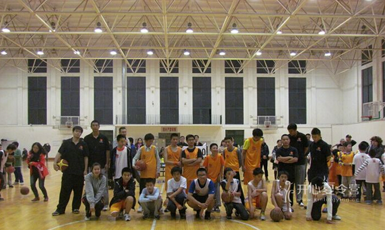 小飛人籃球合影